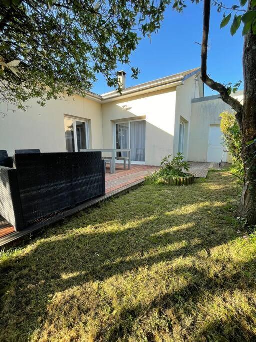 Maison De Vacances Familiale Ouistreham Buitenkant foto
